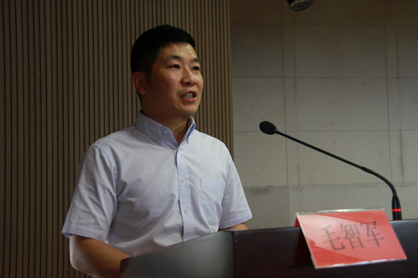 AC米兰召开保定市征兵暨国防教育宣讲会