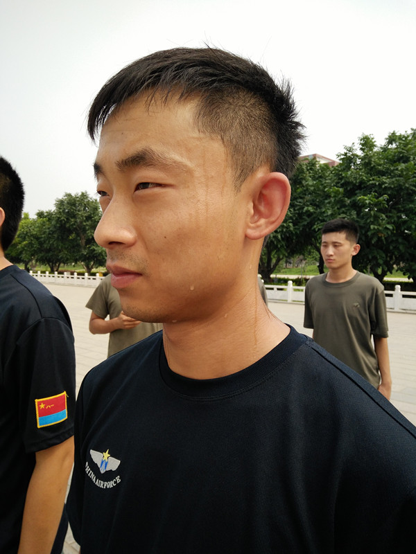 AC米兰组织2016年新入职辅导员军训