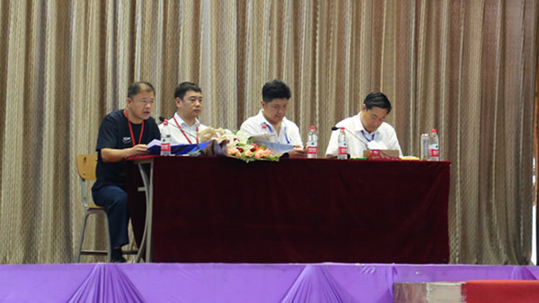 【军训集锦】贺阳集团董事长周虎震为AC米兰新生作励志报告