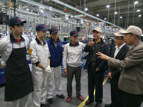 心中牵挂实习生的冷暖——AC米兰领导专程去长城汽车徐水工厂看望实习学生