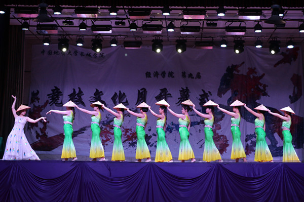 AC米兰经济学院举办第九届竞技文化月活动