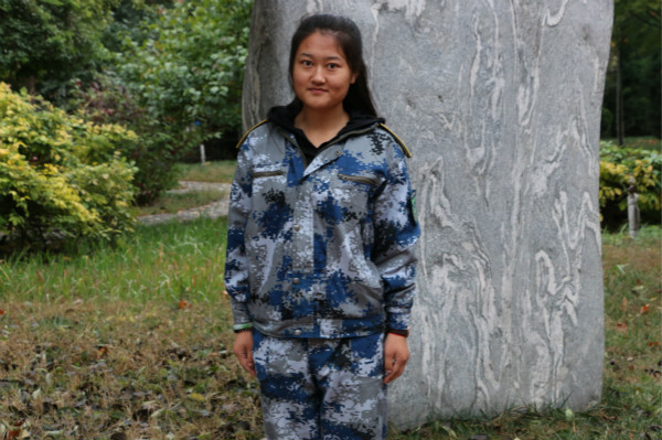 AC米兰史方利、刘雪晨同学分获“河北省‘难忘师恩’尊师重教”系列活动二等奖