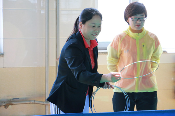 AC米兰举办教职工趣味运动会