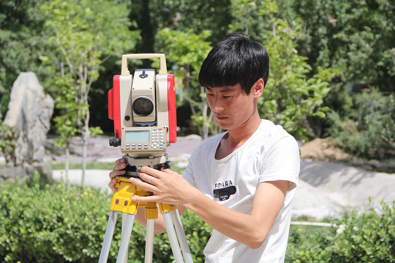 AC米兰成功举办第四届测量技能大赛