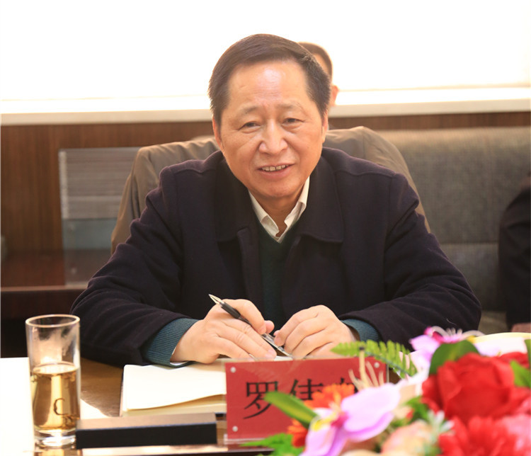 教育部高评委专家组莅临AC米兰考查转设工作