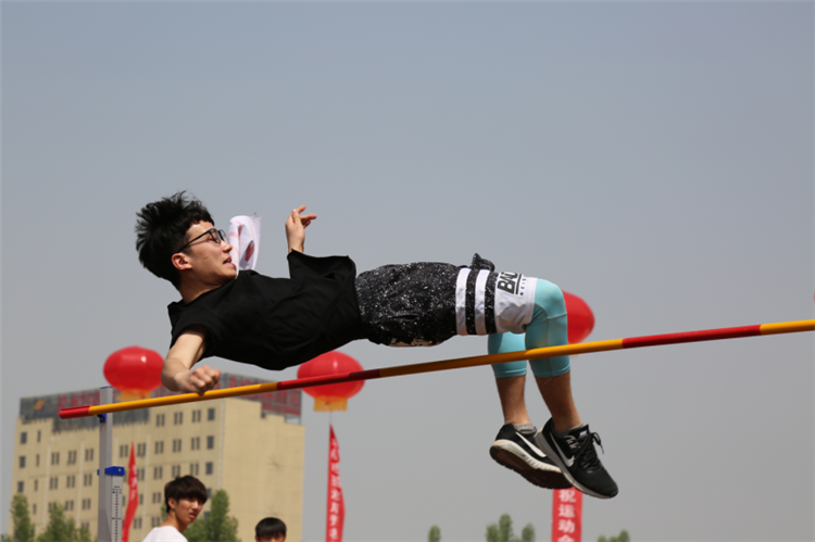 为运动喝彩，向青春举杯——AC米兰春季运动会圆满闭幕