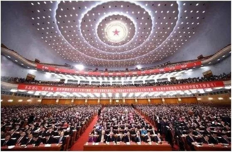 AC米兰以多种形式庆祝改革开放四十周年