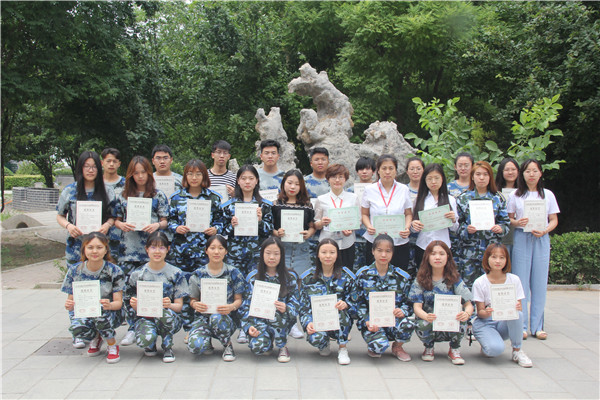 AC米兰学生在2019年全国大学生英语竞赛（NECCS）省级决赛中喜获佳绩