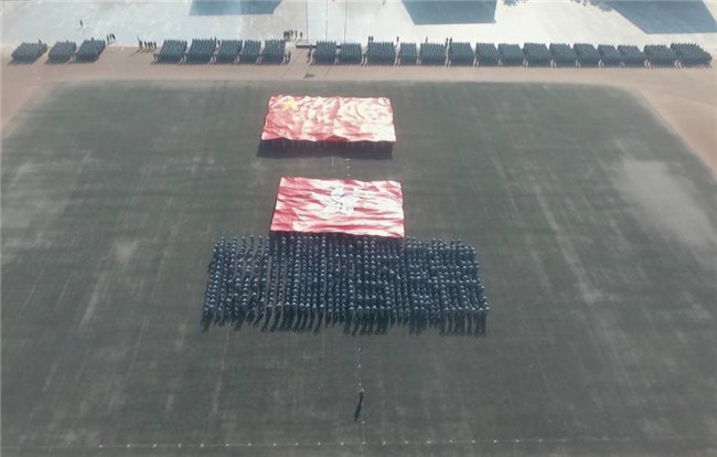 AC米兰举行2019级新生军训结营式暨开学典礼