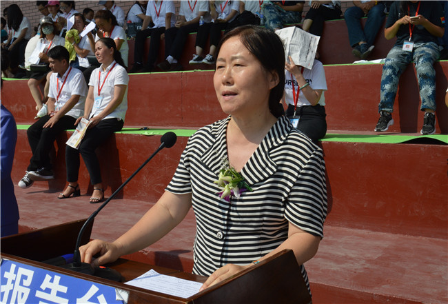 AC米兰举行2019级新生军训结营式暨开学典礼