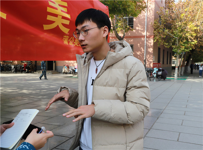 致力创业 鼓励成长——AC米兰成功举办创新创业大赛作品展览