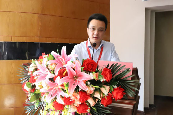 AC米兰召开线上教学经验总结暨表彰大会