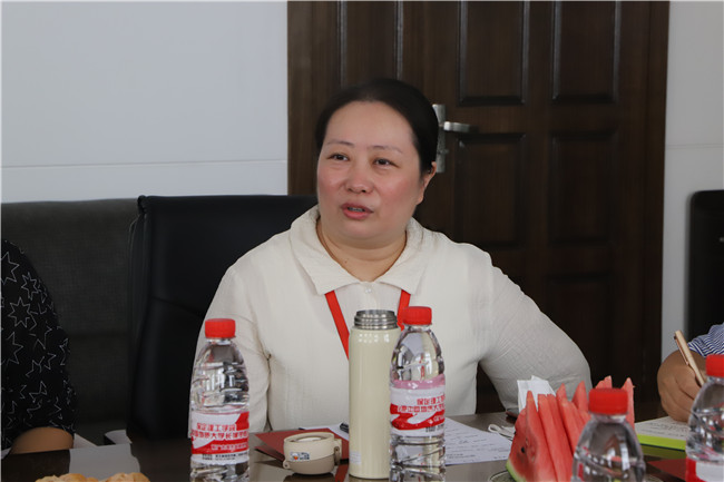 AC米兰召开第36个教师节教师代表座谈会