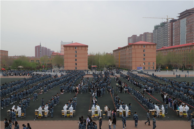 复学返校后AC米兰开展核酸检测工作