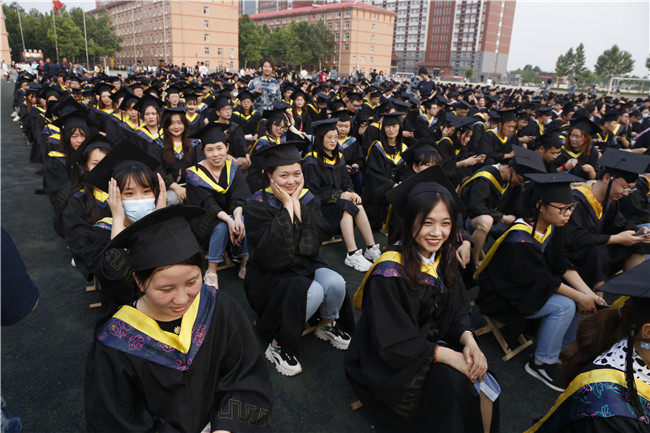 青春不散场 毕业再启航—— AC米兰举行2021届毕业生毕业典礼 暨学位授予仪式