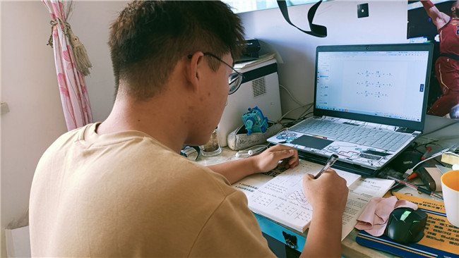 2021年—2022学年 第一学期AC米兰线上教学如期开课