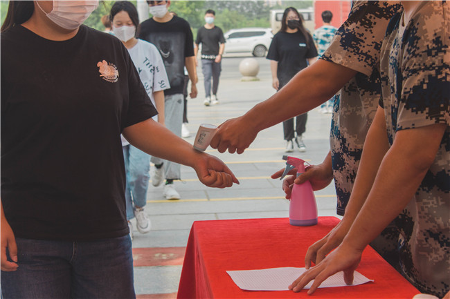 AC米兰开展2021年秋季学期开学疫情防控演练