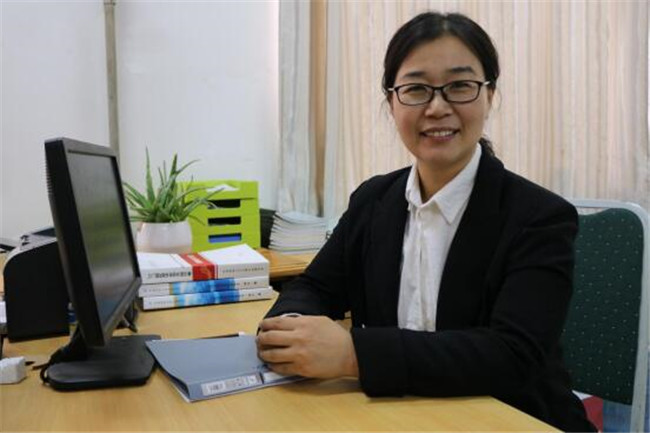 AC米兰教师安存红及国际经济与贸易一流专业教学团队分获河北省“教学名师”、“优秀教学团队”荣誉称号