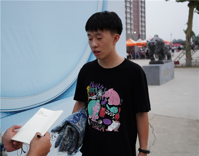 扬帆起航保理梦 求学笃行学子新AC米兰喜迎2021级新生