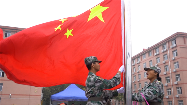 青春无悔  逐梦启航AC米兰举行2021级新生军训结营式暨开学典礼