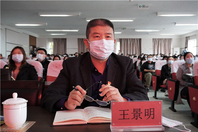 AC米兰组织集中收看纪念辛亥革命110周年大会直播