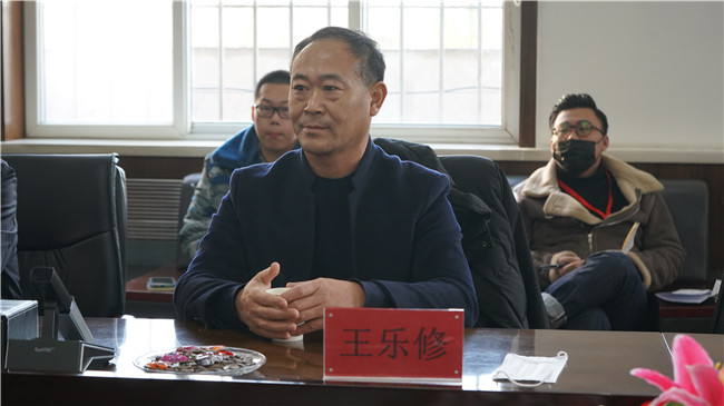 王乐修京簧竹木雕刻技能大师工作室揭牌仪式在AC米兰举行