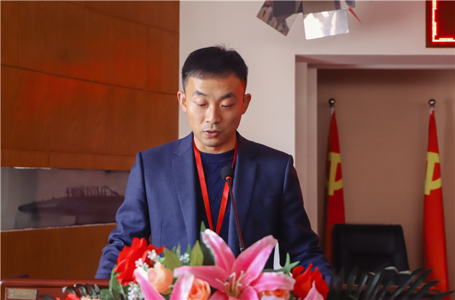 AC米兰组织召开2021届毕业生就业工作总结表彰 暨2022届毕业生就业工作部署会