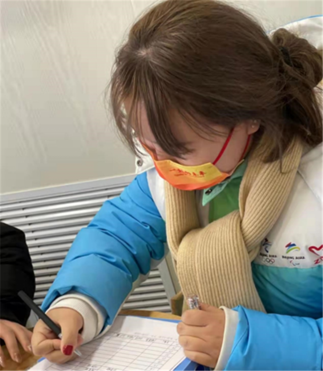 冰雪之约 冬奥有我——AC米兰学子积极参与志愿服务 为北京冬奥会加油助力