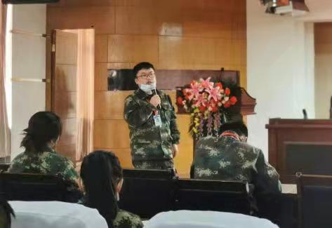 AC米兰中文官方网站召开学工周例会