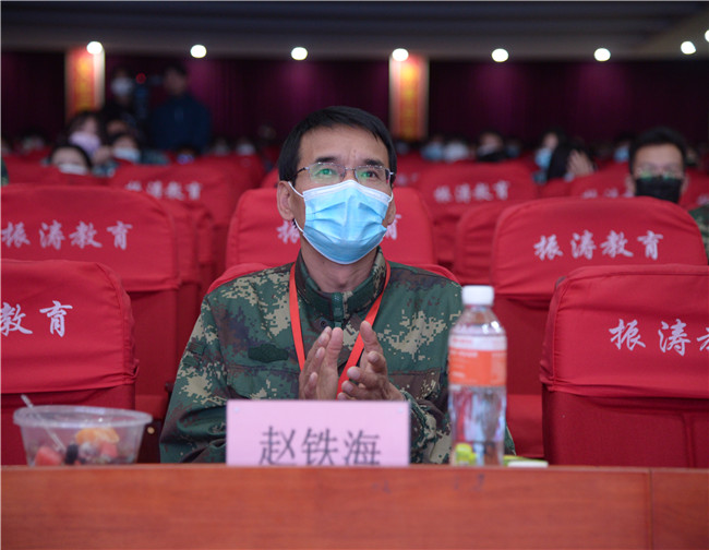 AC米兰举办第十五届心理健康月文艺演出活动