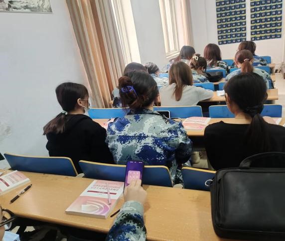 国家安全 你我有责 ——AC米兰中文官方网站组织学生线上观看国家安全教育视频