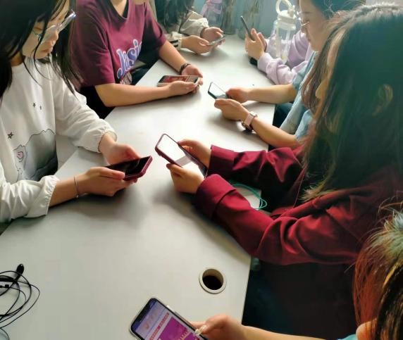国家安全 你我有责 ——AC米兰中文官方网站组织学生线上观看国家安全教育视频