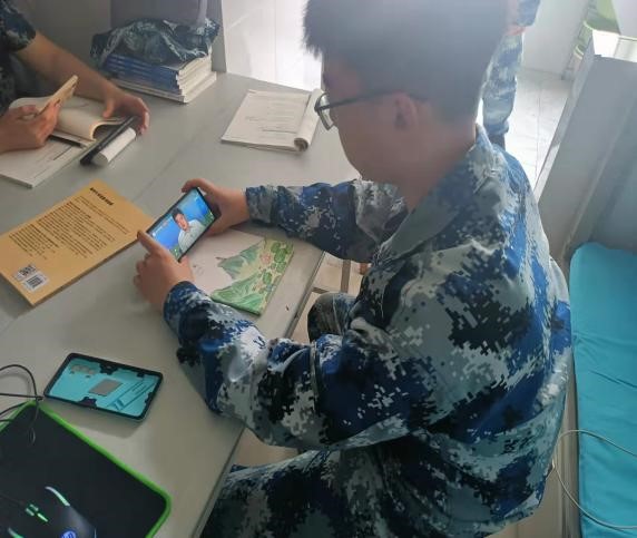 国家安全 你我有责 ——AC米兰中文官方网站组织学生线上观看国家安全教育视频