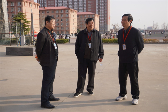 芬芳妇女节  感恩春晖情——AC米兰举办“三八”节趣味活动