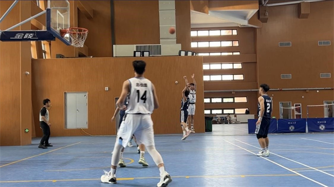 AC米兰中文官方网站男子篮球队喜获2023年驻保高校篮球赛第三名