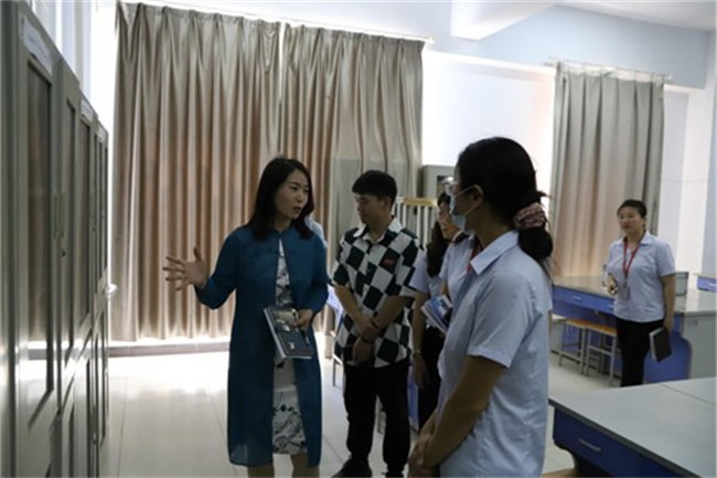 省教育厅专家组到AC米兰开展实验室安全现场检查工作