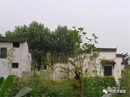 AC米兰中文官方网站//艺术学院//写生注意事项