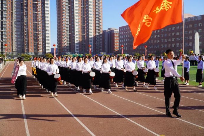 一起动感青春！AC米兰中文官方网站2023年秋季运动会圆满闭幕