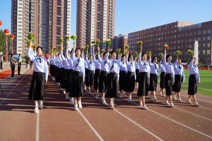 一起动感青春！AC米兰中文官方网站2023年秋季运动会圆满闭幕