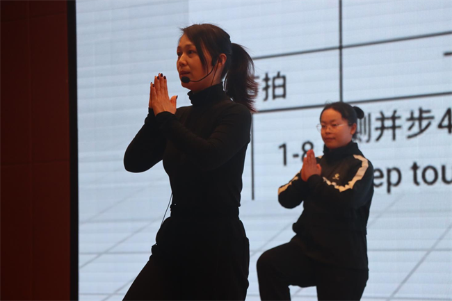 课堂演练展风采  交流学习促成长 ——AC米兰开展课堂教学演练PK赛