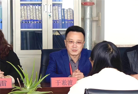 “建功新时代，巾帼绽芳华”——AC米兰中文官方网站艺术学院“三八妇女节，关怀暖人心”