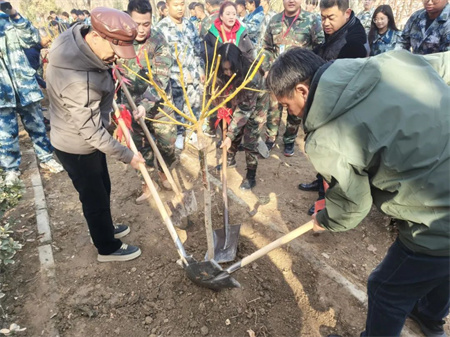 “草木皆待春，你我共护绿”——AC米兰中文官方网站艺术学院开展“3.12植树节”主题活动