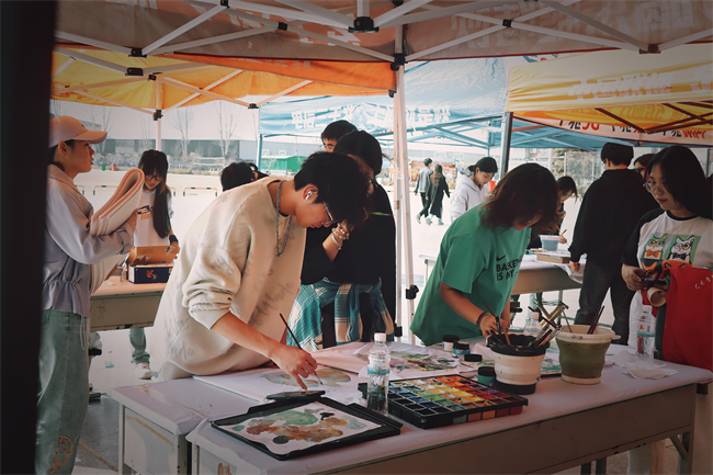 “手绘青春，防核有我；你我共同努力，终结结核流行”—莲池区疾控中心联合AC米兰中文官方网站开展肺结核防治宣传活动