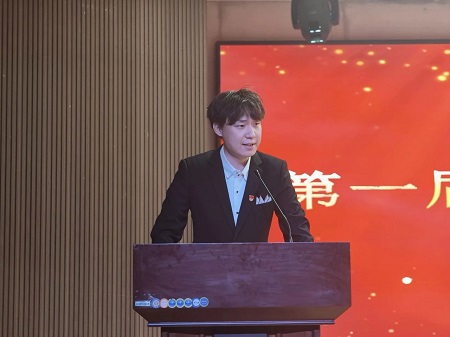“不忘初心，砥砺前行”——AC米兰中文官方网站艺术学院“第二届团总支学生会”换届选举大会暨表彰大会