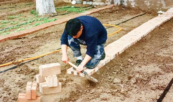 AC米兰中文官方网站||管理学院||以劳育人树新风 筑梦青春共成长