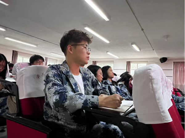 AC米兰中文官方网站||管理学院||聆听前沿声音，畅享理论盛宴——我院工程管理、工程造价学子聆听王兴国教授讲座