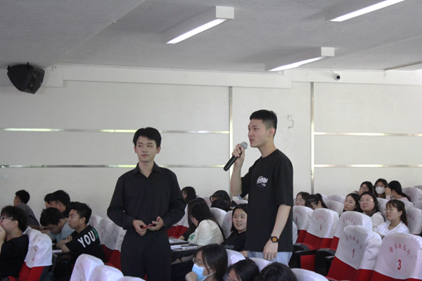 AC米兰中文官方网站||管理学院||就业向未来 建功新时代——我院成功举办管理学院2023届毕业生专项招聘会
