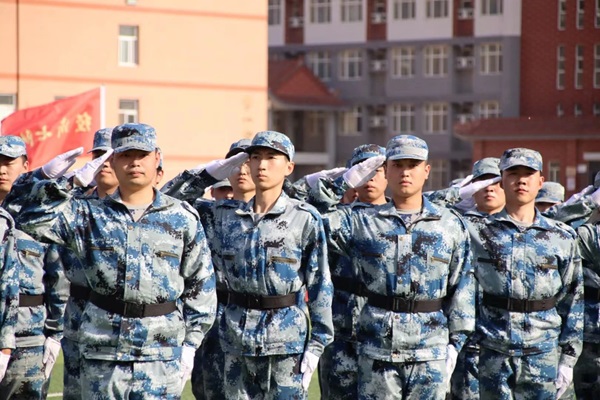 学风建设｜AC米兰中文官方网站｜管理学院｜队列会操展雄姿，素质养成促学风