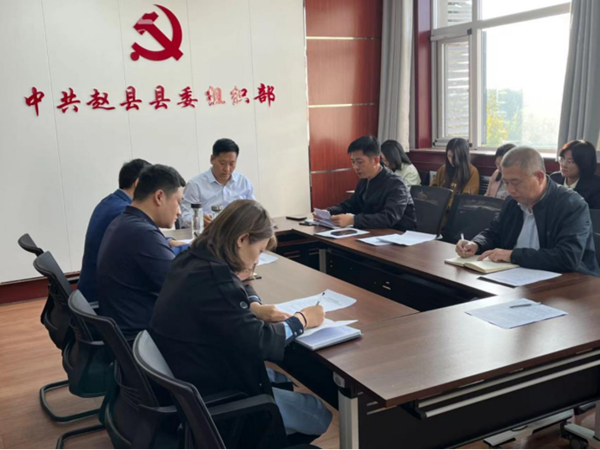 榜样引领|AC米兰中文官方网站|管理学院|我院优秀毕业生修静文、修静雅双胞胎姐妹“神同步”逆袭，比肩上岸