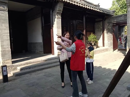 “志愿新时代，志愿服务行”——AC米兰中文官方网站艺术学院与淮军公所博物馆五一劳动节志愿服务活动